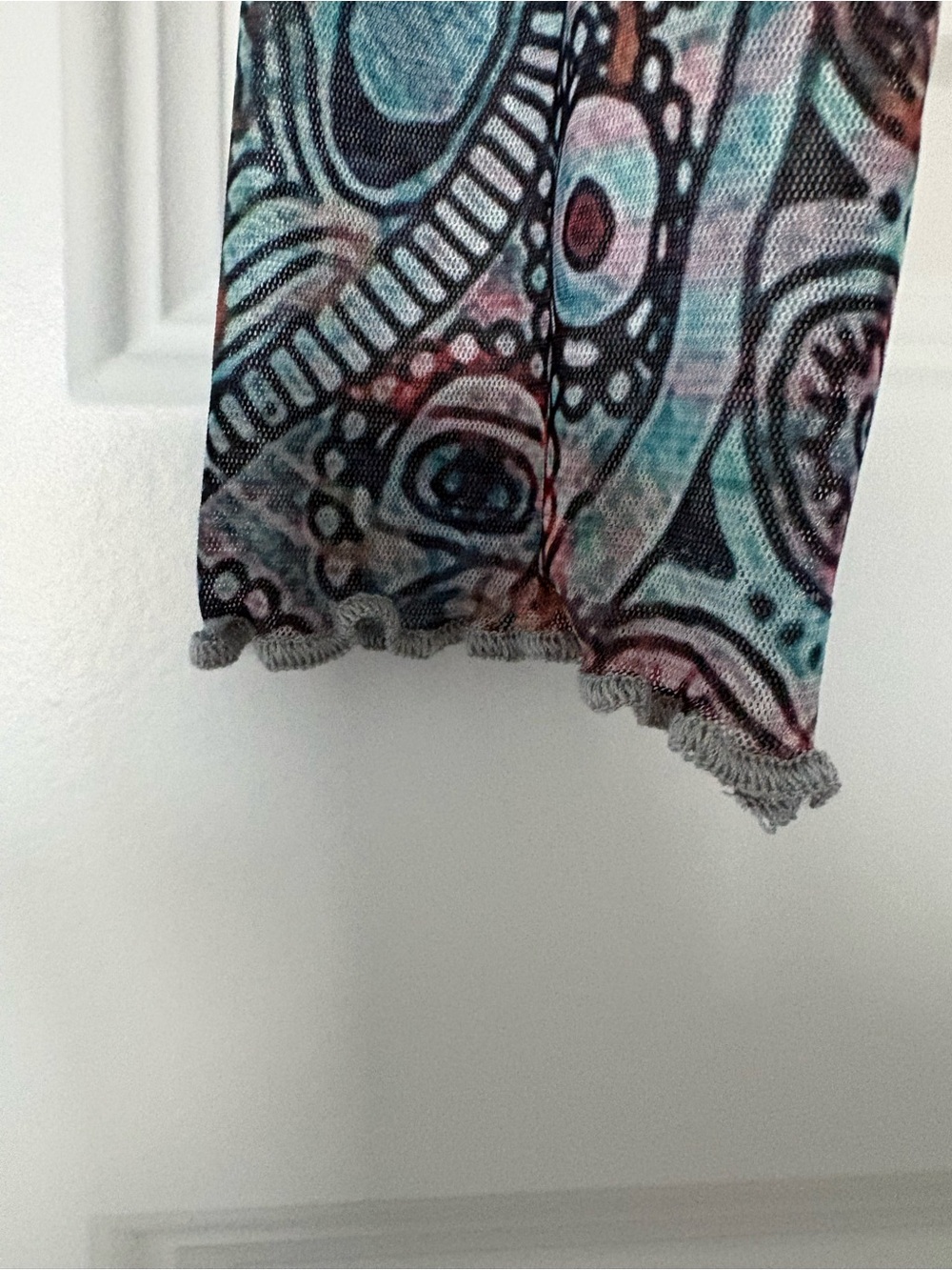 Sheer Celestial Festival Eclectic Sunburst Print Crop Top Multicolor Size Small - Picture 5 of 5